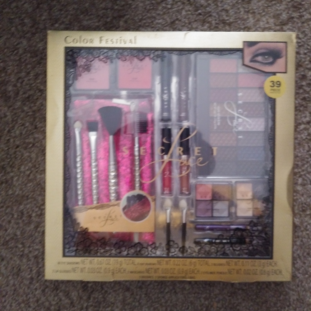 39 Piece Make-up Collection